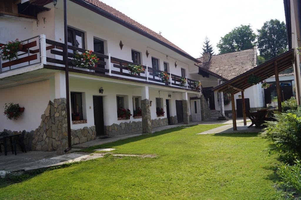 Guest House Piatra Craiului Bran  Exterior foto