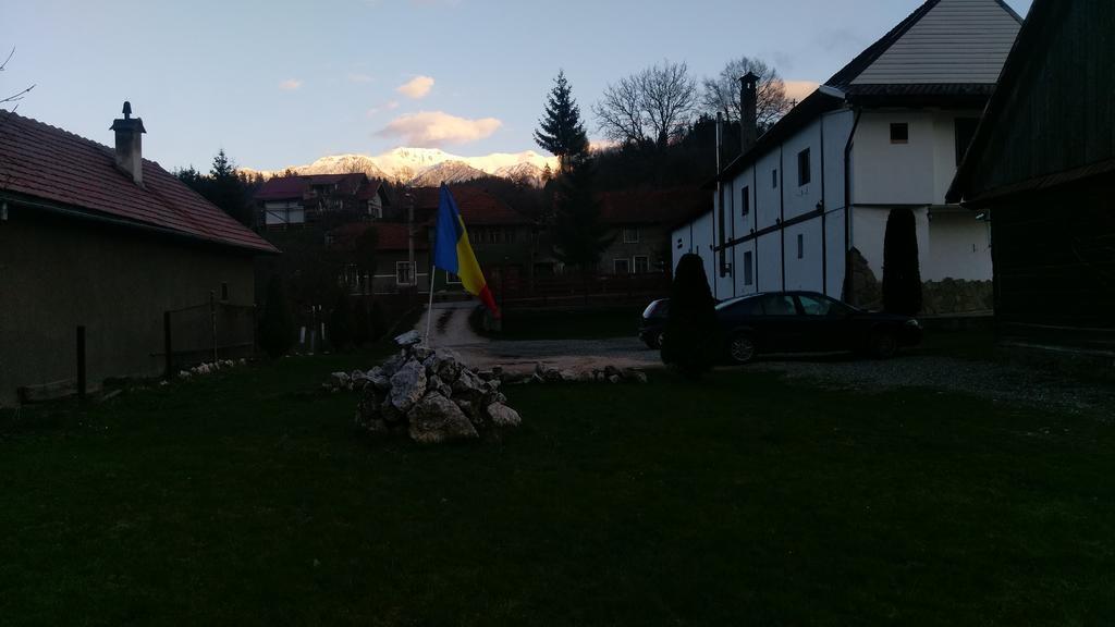 Guest House Piatra Craiului Bran  Exterior foto